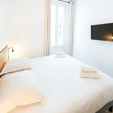 Meynadier Premium 2br Refurb 2023 Olam Apartamento