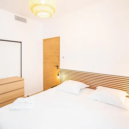 Meynadier Premium 2br Refurb 2023 Olam Lejlighed