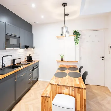 Meynadier Premium 2br Refurb 2023 Olam Lejlighed