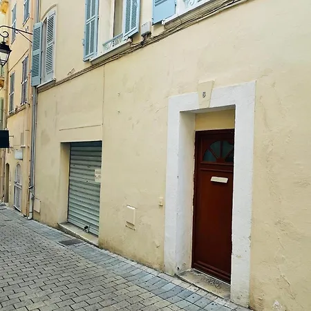 Meynadier Premium 2br Refurb 2023 Olam