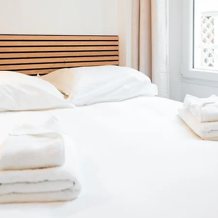 Meynadier Premium 2br Refurb 2023 Olam Apartman